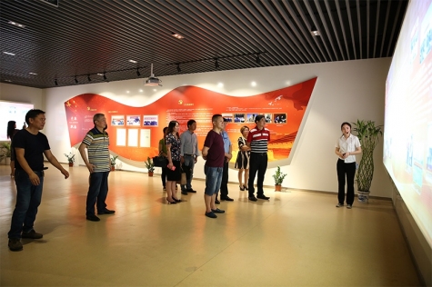 中法集团向导来5163银河手机版交流党建事情